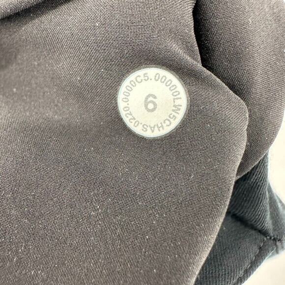 Lululemon Essential Affinity Mid Rise Jogger Black Size 6 Athleisure City Preppy - Picture 11 of 12